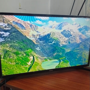 PANTALLA SAMSUNG UN32J4290AF (2019) 32" LED HD (SEMINUEVO)