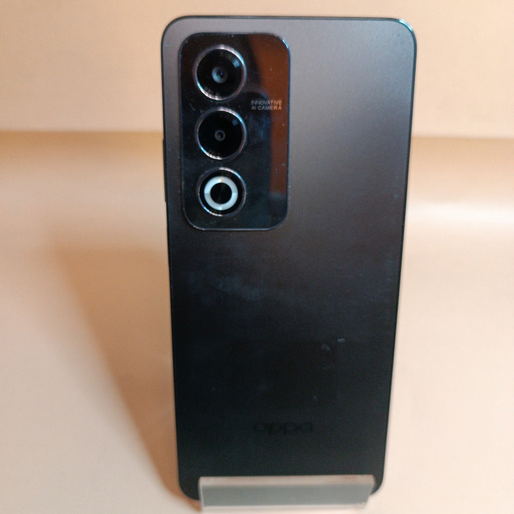 CELULAR OPPO  A80 5G CPH2639 (2024) 256 GB 8 GB RAM (SEMINUEVO)