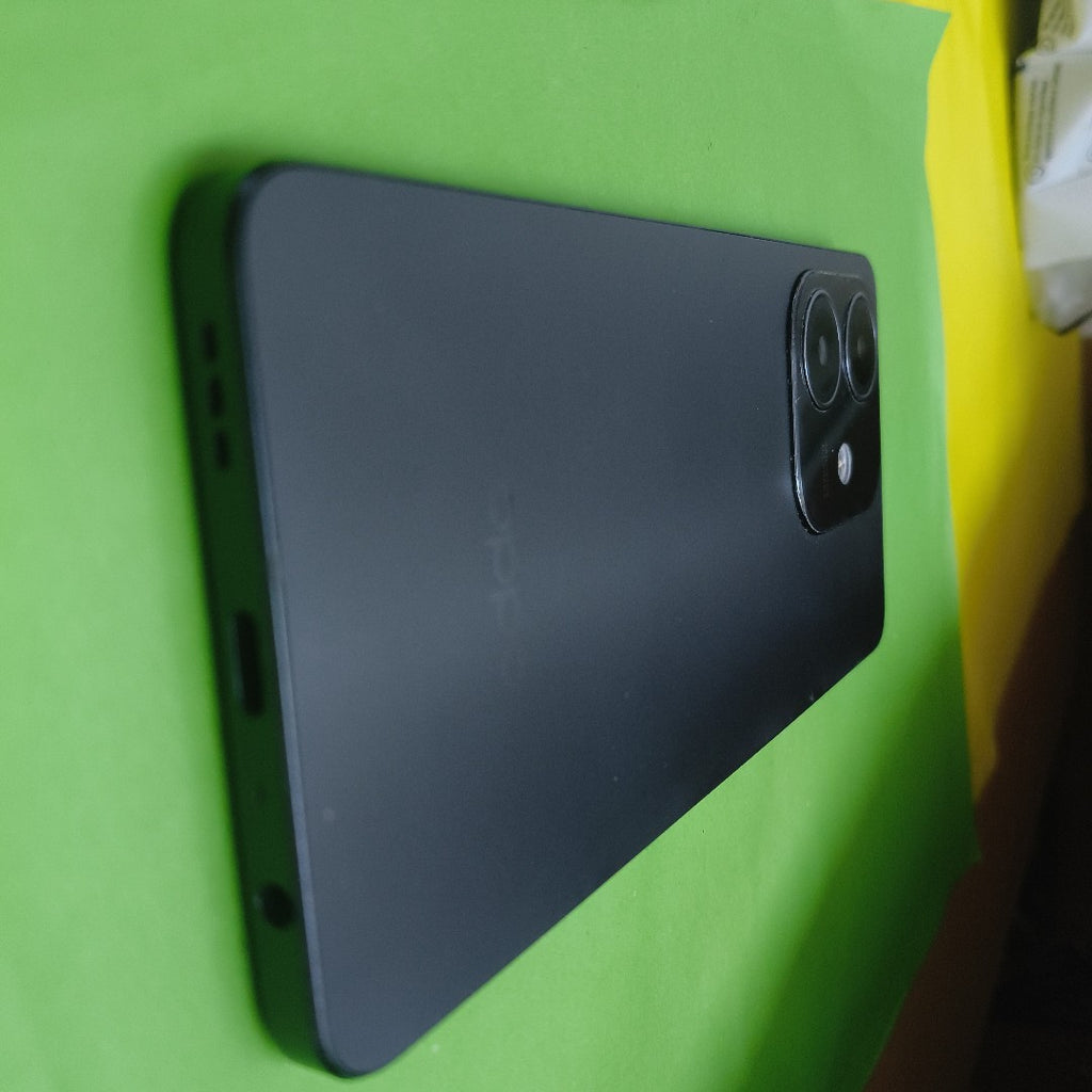 CELULAR OPPO  A60 CPH3669 256 GB 8 GB RAM (SEMINUEVO)