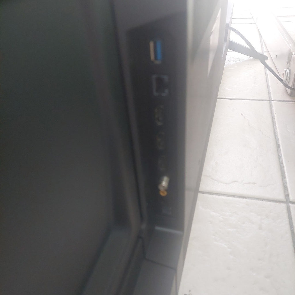 PANTALLA TCL 65Q5K (2025) 65" QLED 4K (SEMINUEVO)