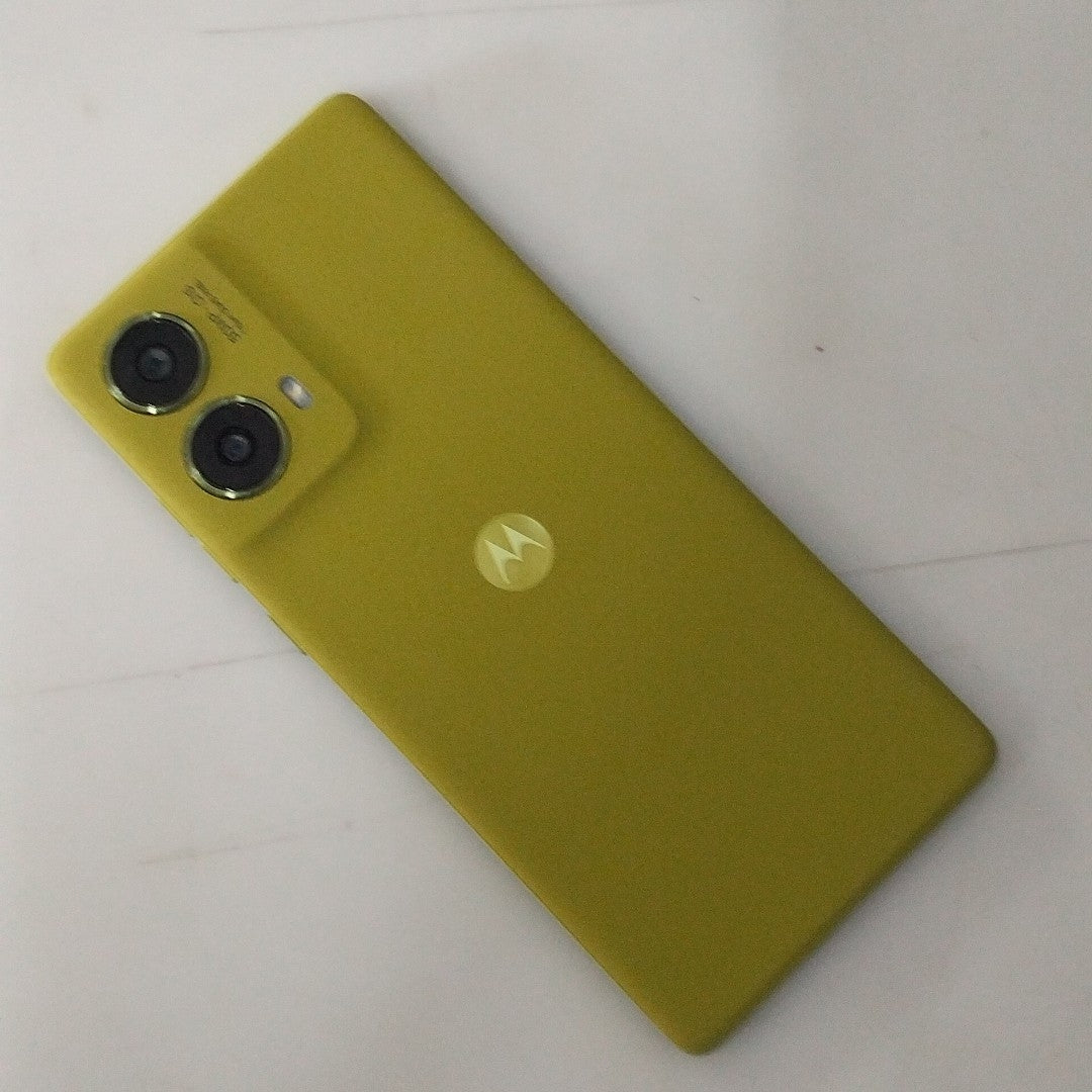 CELULAR MOTOROLA MOTO G85 5G XT2427-1 256 GB 8 GB RAM (SEMINUEVO)