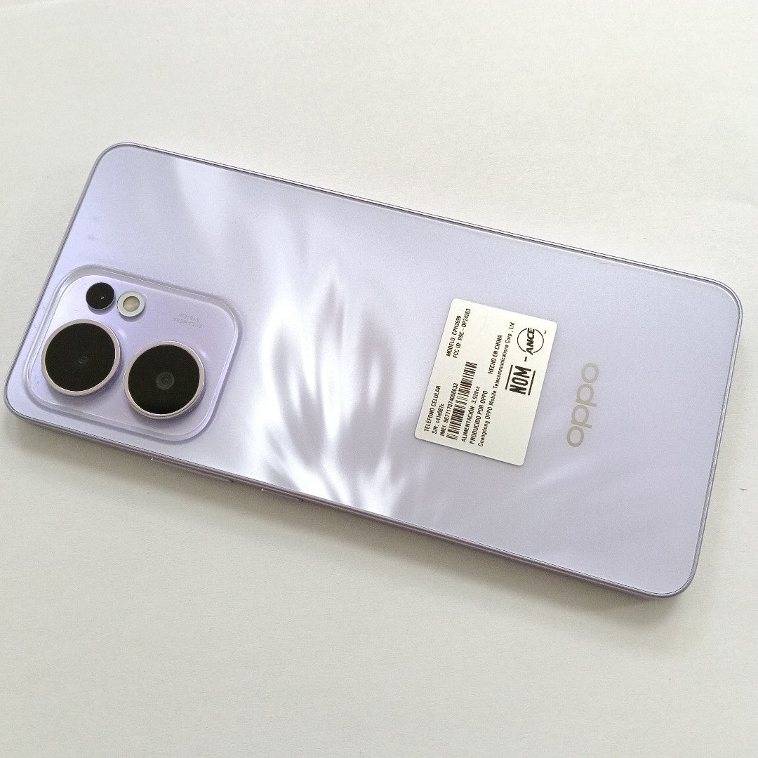 CELULAR OPPO  RENO 13F 5G CPH2699 (2025) 256 GB 12 GB RAM (SEMINUEVO)