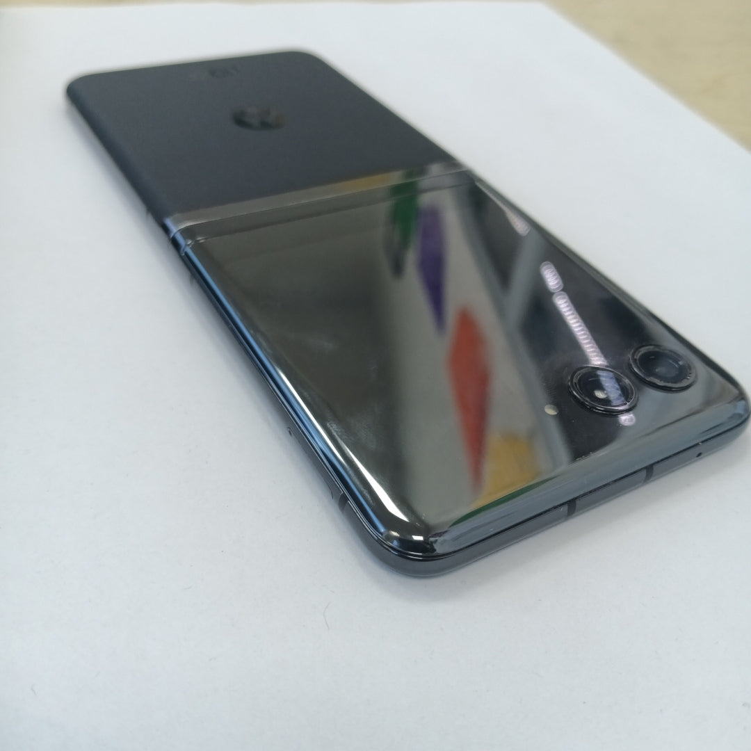 CELULAR MOTOROLA RAZR+ XT2321-5 (2023) 256 GB 8 GB RAM (SEMINUEVO)