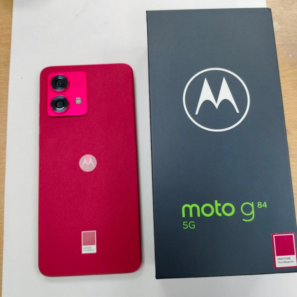 CELULAR MOTOROLA MOTO G84 XT2347-1 (2023) 256 GB 8 GB RAM (SEMINUEVO)