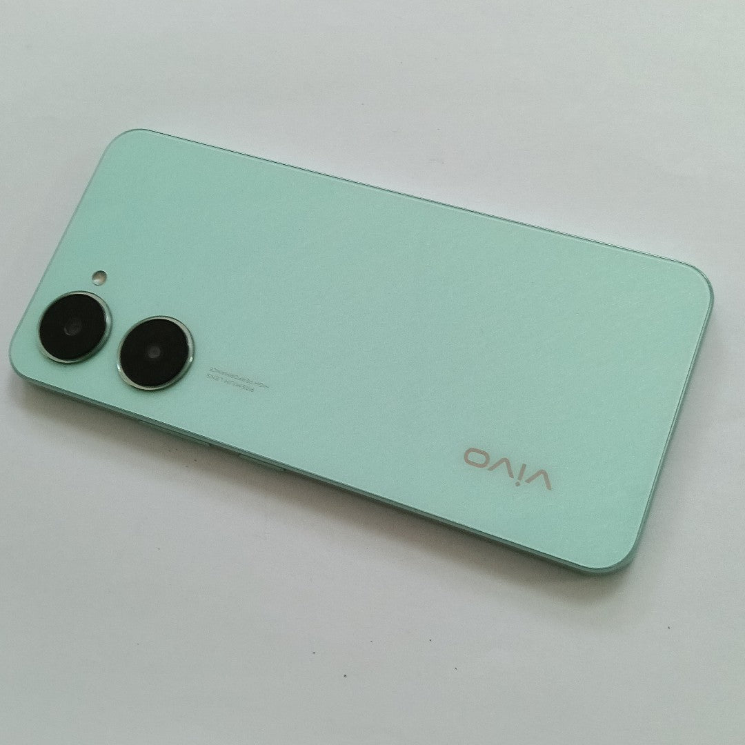 CELULAR VIVO Y03 V2332 (2024) 128 GB 4 GB RAM (SEMINUEVO)