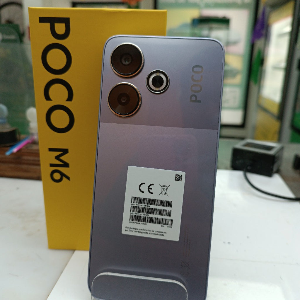 CELULAR XIAOMI POCO M6 2404APC5FG (2023) 256 GB 8 GB RAM (SEMINUEVO)