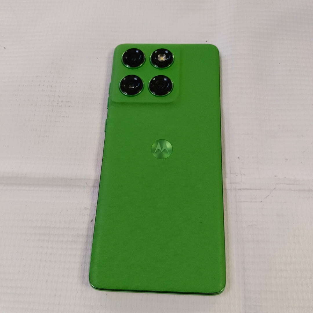 CELULAR MOTOROLA EDGE 60 XT2505-3 (2025) 512 GB 12 GB RAM (SEMINUEVO)