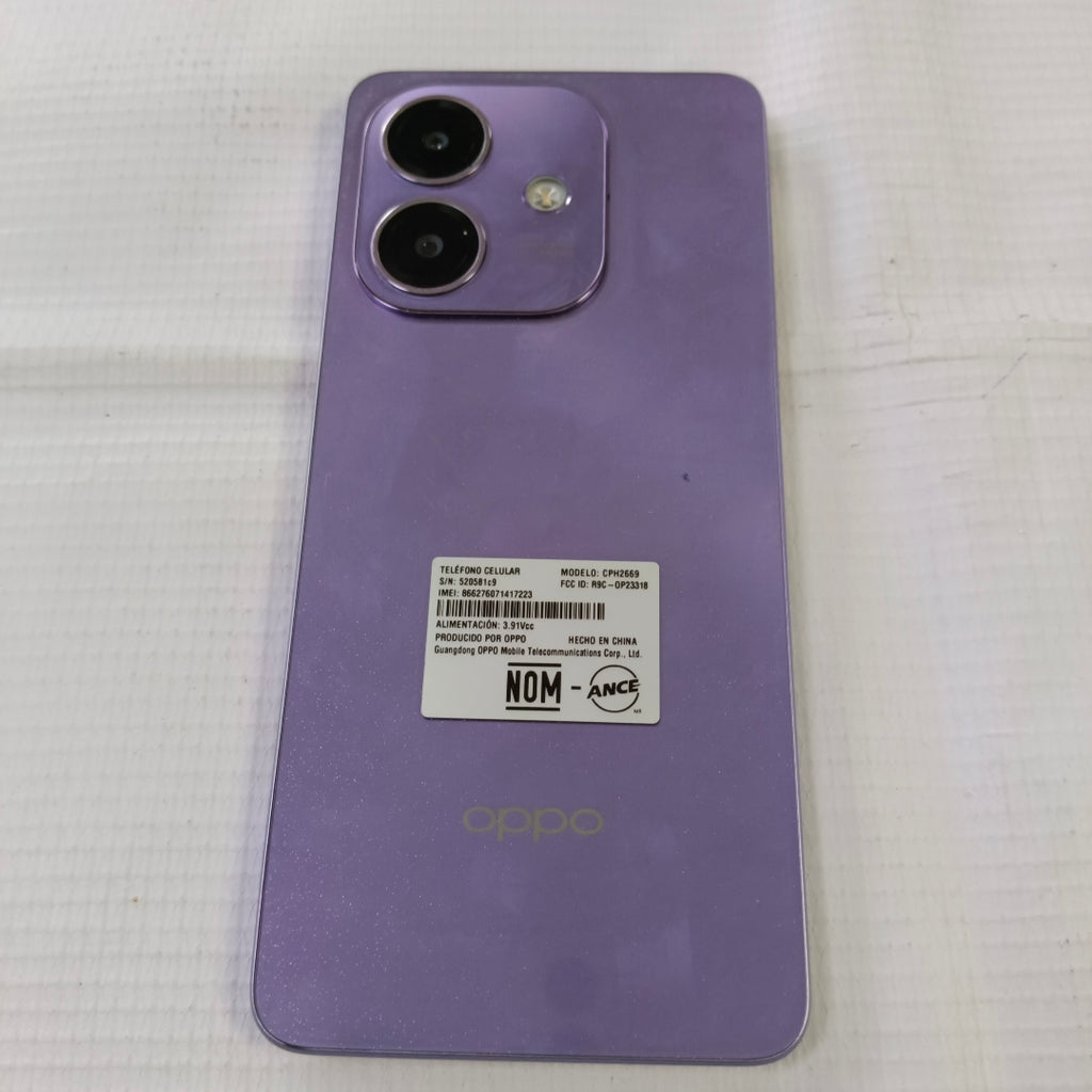 CELULAR OPPO  A3 CPH2669 (2024) 256 GB 4 GB RAM (SEMINUEVO)