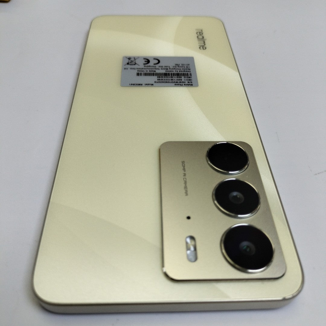 CELULAR REALME C75 RMX3941 (2025) 256 GB 8 GB RAM (SEMINUEVO)