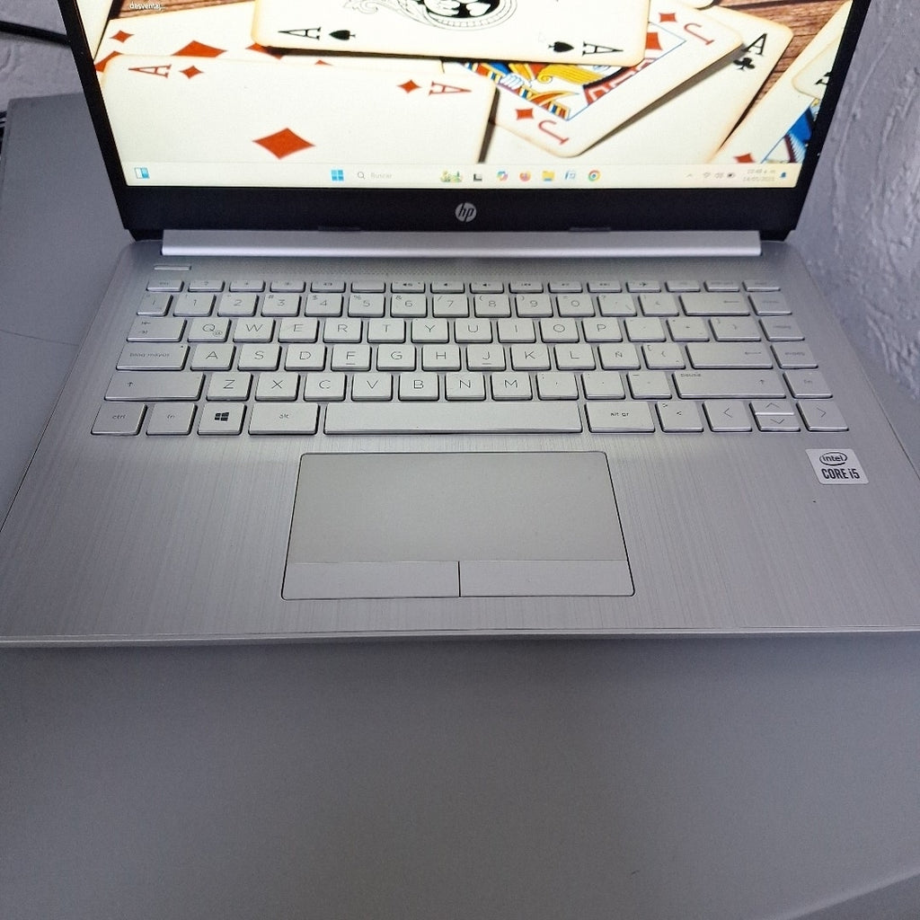 LAPTOP HP 14-CF2074LA (2022) 256 GB SSD 8 GB RAM