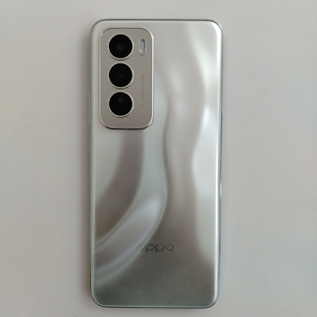 CELULAR OPPO   RENO12 5G CPH2625 (2024) 512 GB 12 GB RAM (SEMINUEVO)