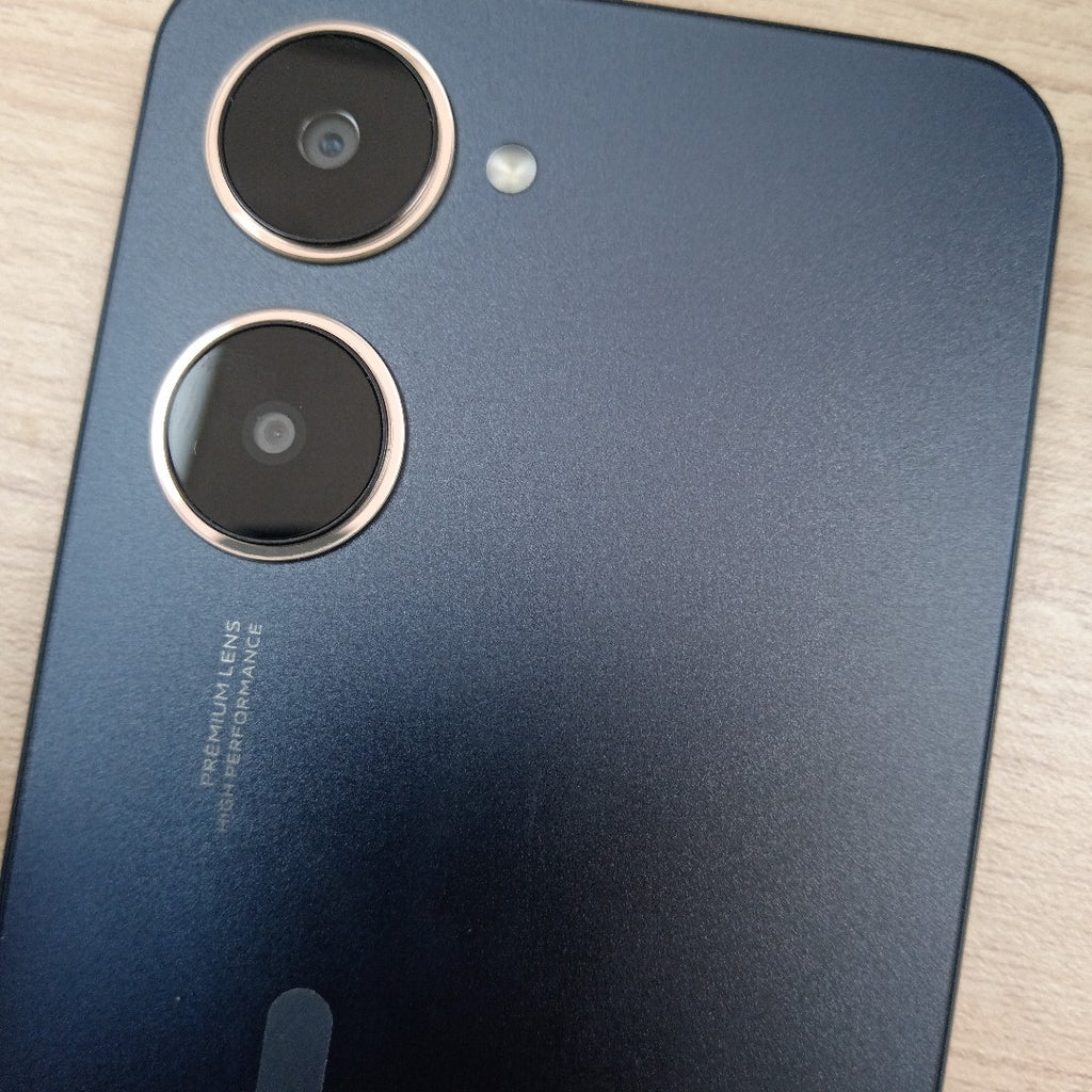 CELULAR VIVO Y03 V2332 (2024) 128 GB 4 GB RAM (SEMINUEVO)