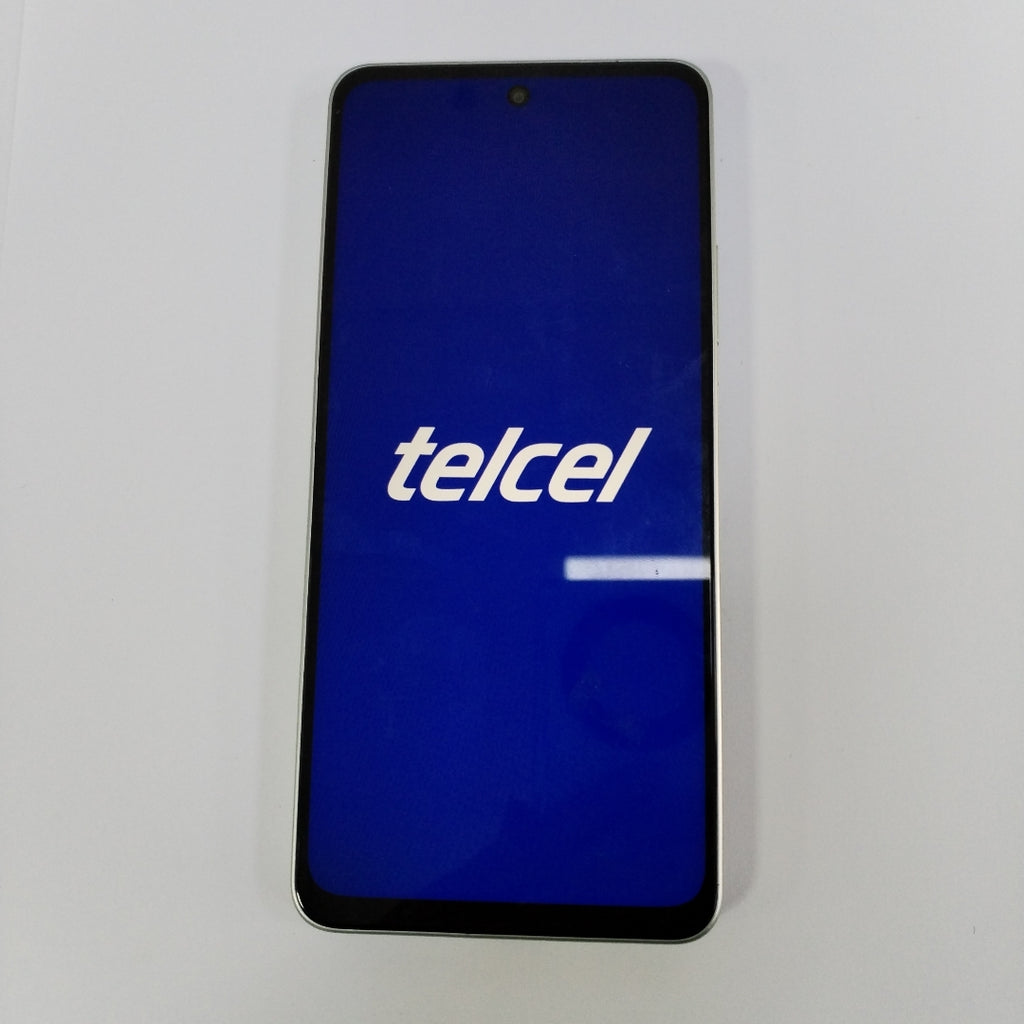 CELULAR OPPO  A5 PRO CPH2711 (2025) 256 GB 8 GB RAM (SEMINUEVO)