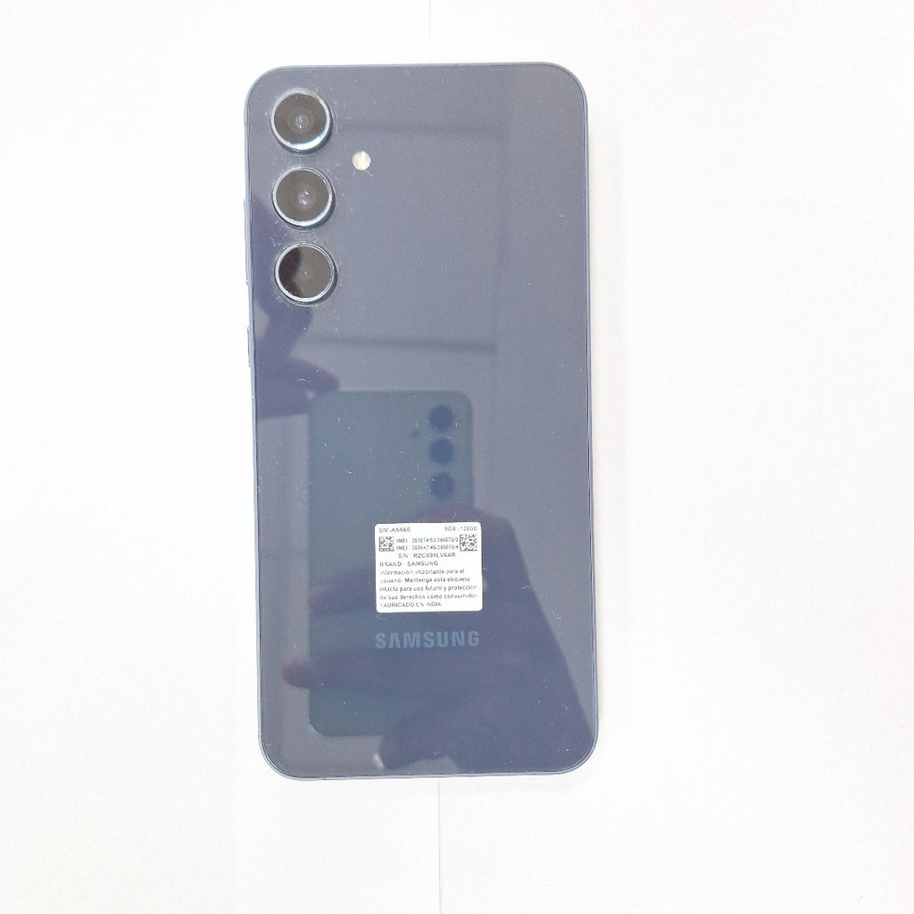 CELULAR SAMSUNG GALAXY A55 5G SM-A556E (2024) 128 GB 8 GB RAM (SEMINUEVO)