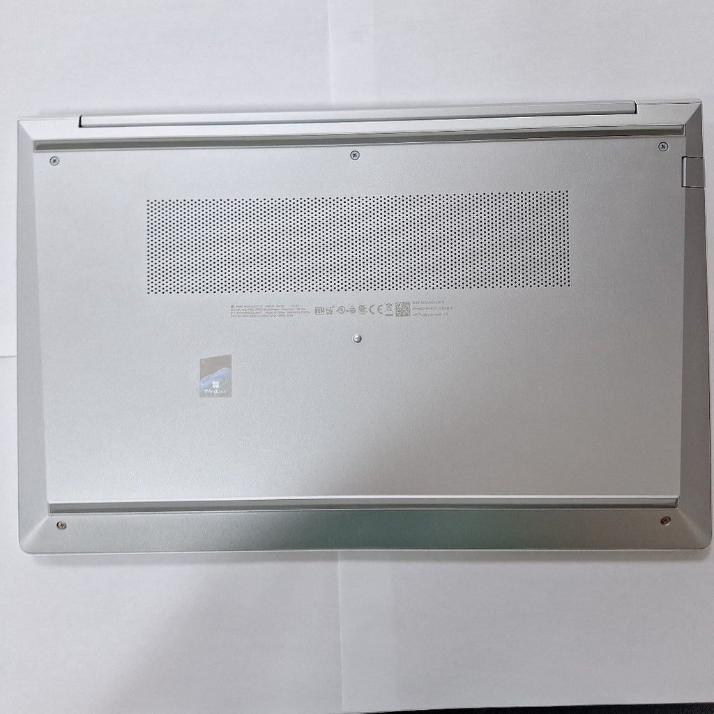 LAPTOP HP PROBOOK 450 G9 (2024) 512 GB SSD 16 GB RAM (SEMINUEVO)