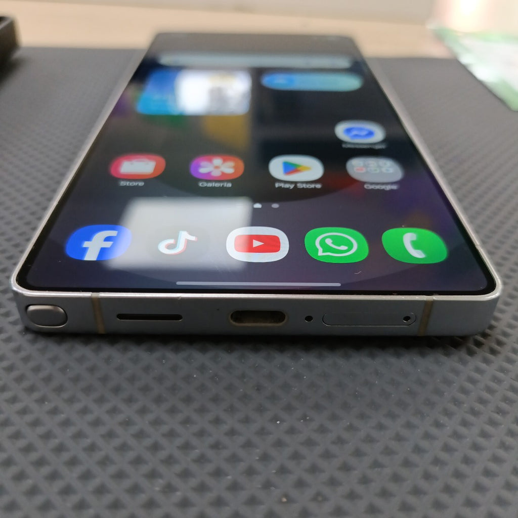 CELULAR SAMSUNG GALAXY S25 ULTRA SM-S938B (2025) 512 GB 12 GB RAM (SEMINUEVO)