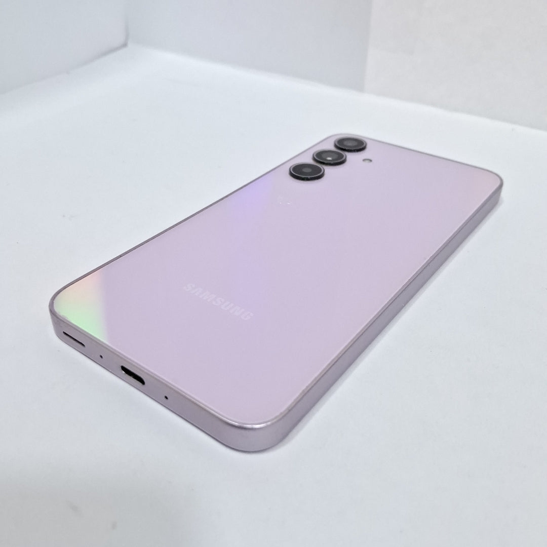 CELULAR SAMSUNG GALAXY A35 5G SM-A356E (2024) 128 GB 6 GB RAM (SEMINUEVO)