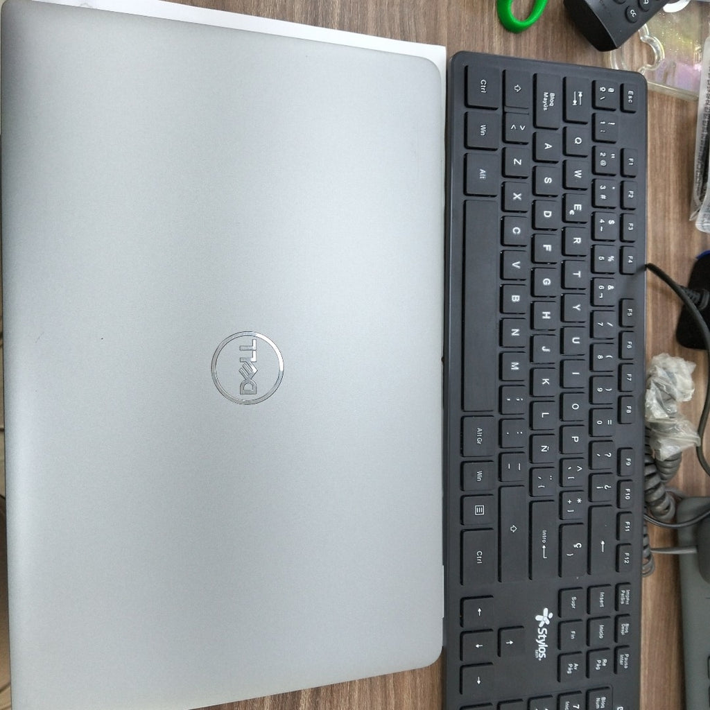 LAPTOP DELL LATITUDE 5450 (2024) 512 GB SSD 16 GB RAM (SEMINUEVO)