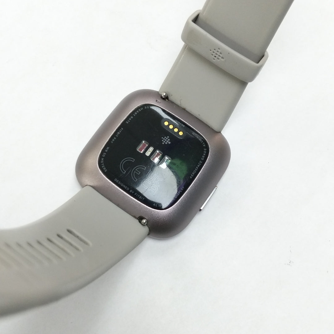 SMARTWATCH FITBIT VERSA 2 FB507 40 MM GPS (SEMINUEVO)