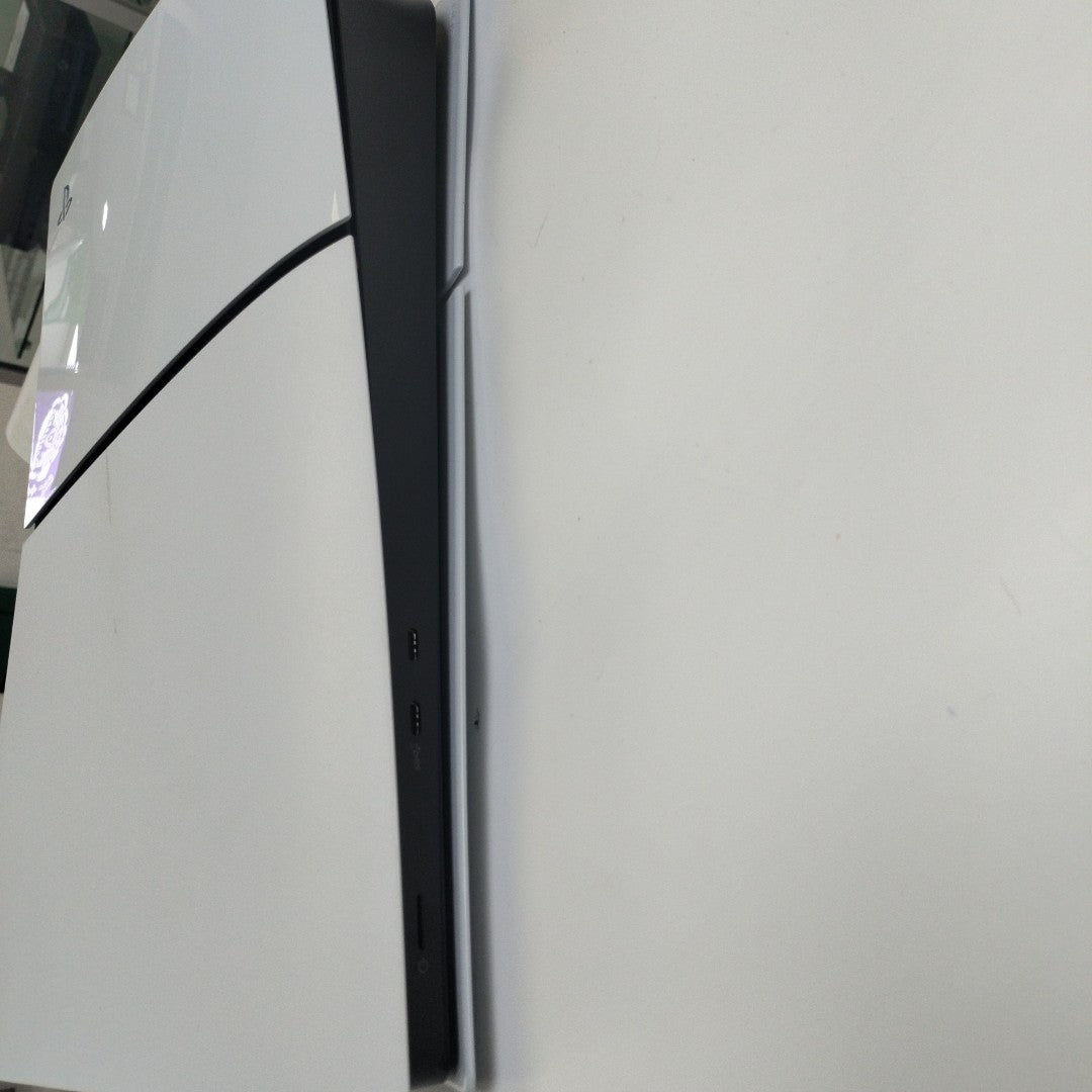 CONSOLA DE VIDEOJUEGO SONY PS5 SLIM 1 TB SSD (SEMINUEVO)