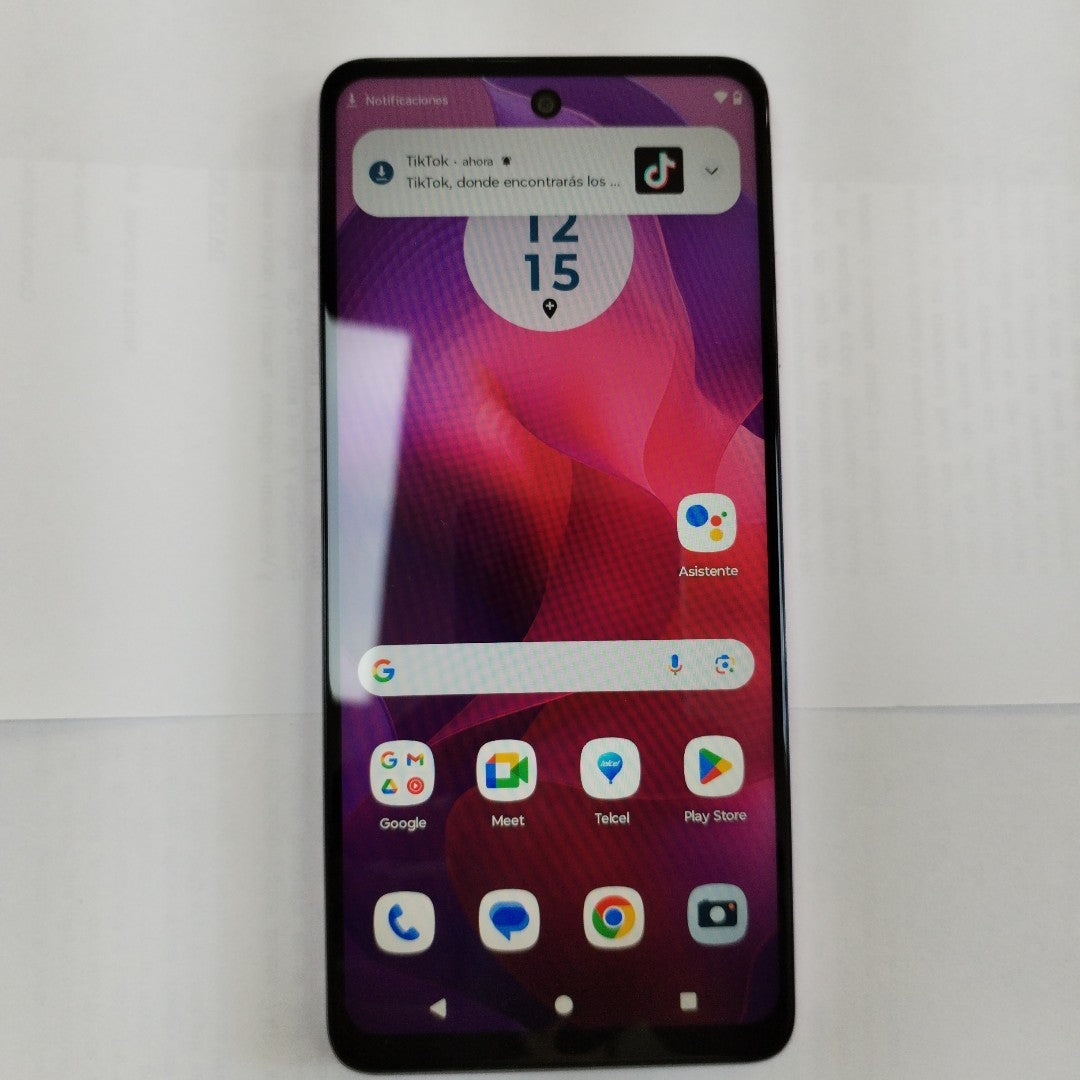 CELULAR MOTOROLA MOTO G24 XT2423-1 (2024) 256 GB 4 GB RAM (SEMINUEVO)