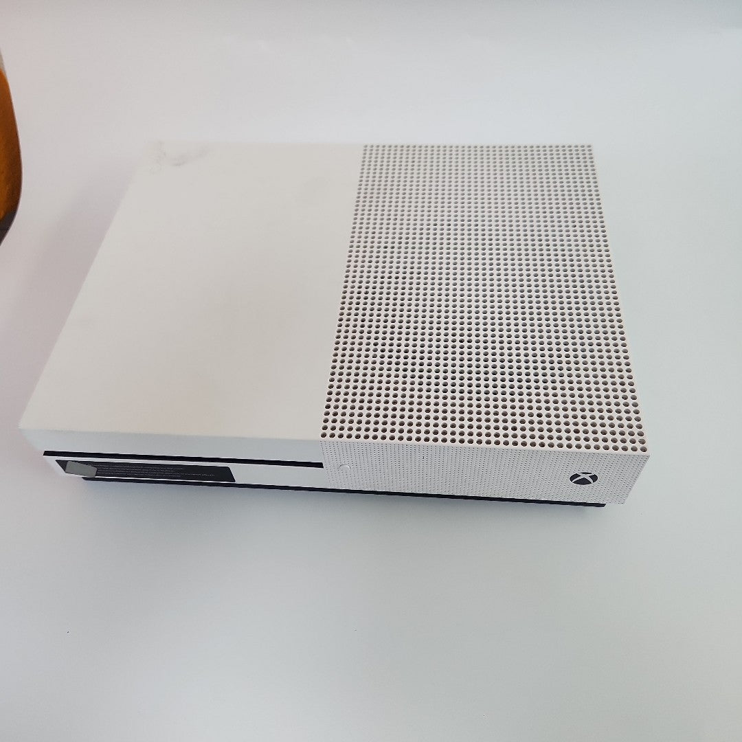 CONSOLA DE VIDEOJUEGO MICROSOFT XBOX ONE S 500 GB  (SEMINUEVO)
