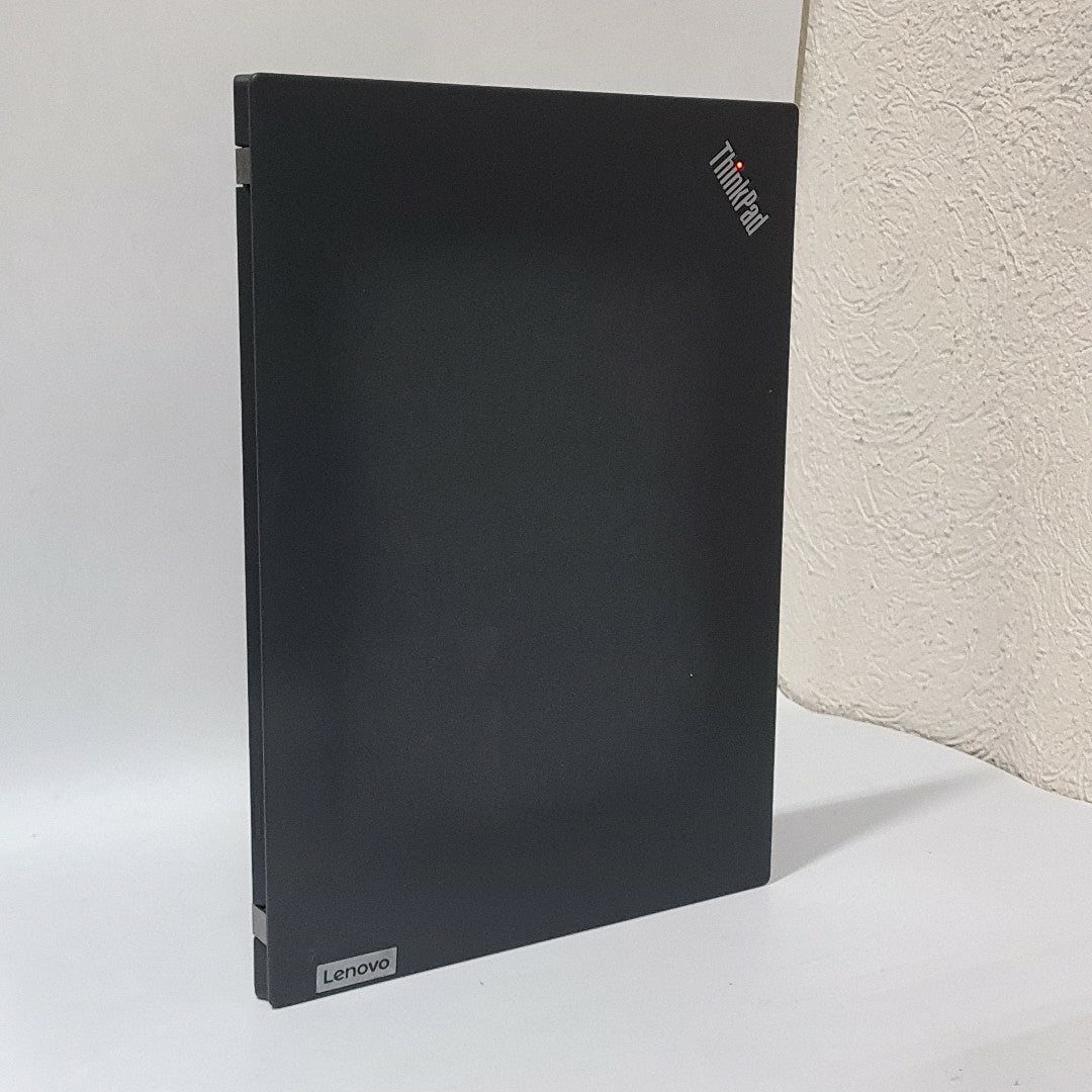 LAPTOP LENOVO THINKPAD T14S GEN 3 (2022) 512 GB SSD 16 GB RAM