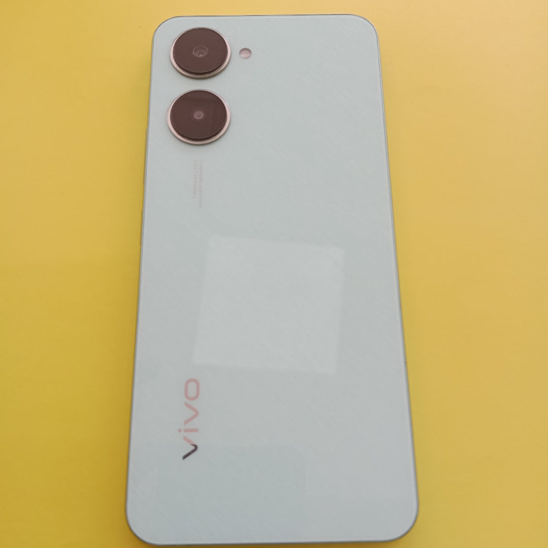CELULAR VIVO Y03 V2332 (2024) 128 GB 4 GB RAM (SEMINUEVO)