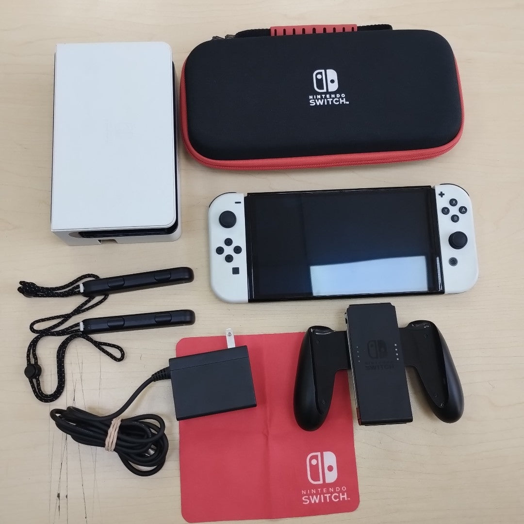 CONSOLA DE VIDEOJUEGO NINTENDO SWITCH OLED 64 GB (SEMINUEVO)