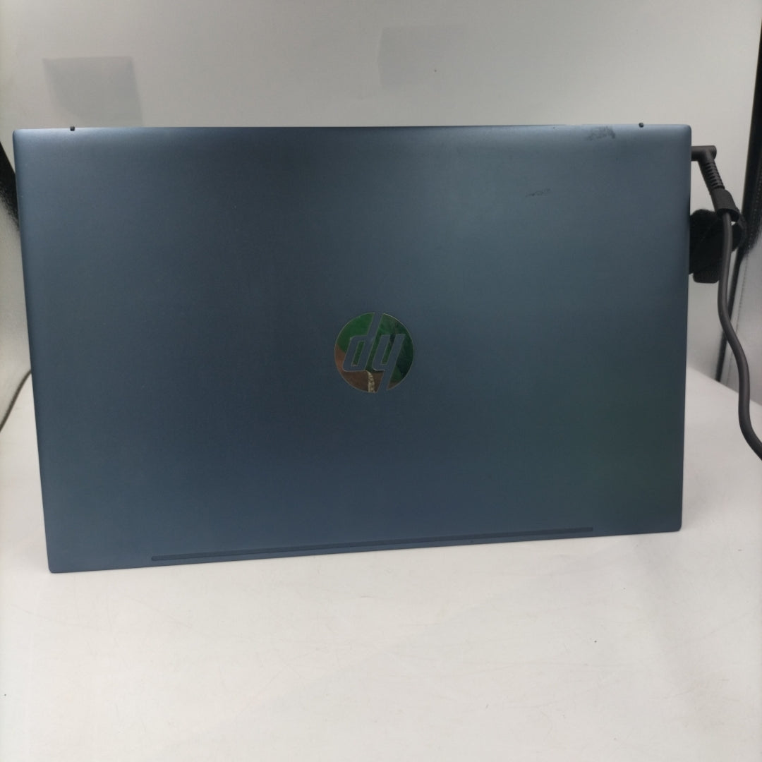 LAPTOP HP PAVILION 15-EH0002LA (2022) 512 GB SSD 8 GB RAM (SEMINUEVO)