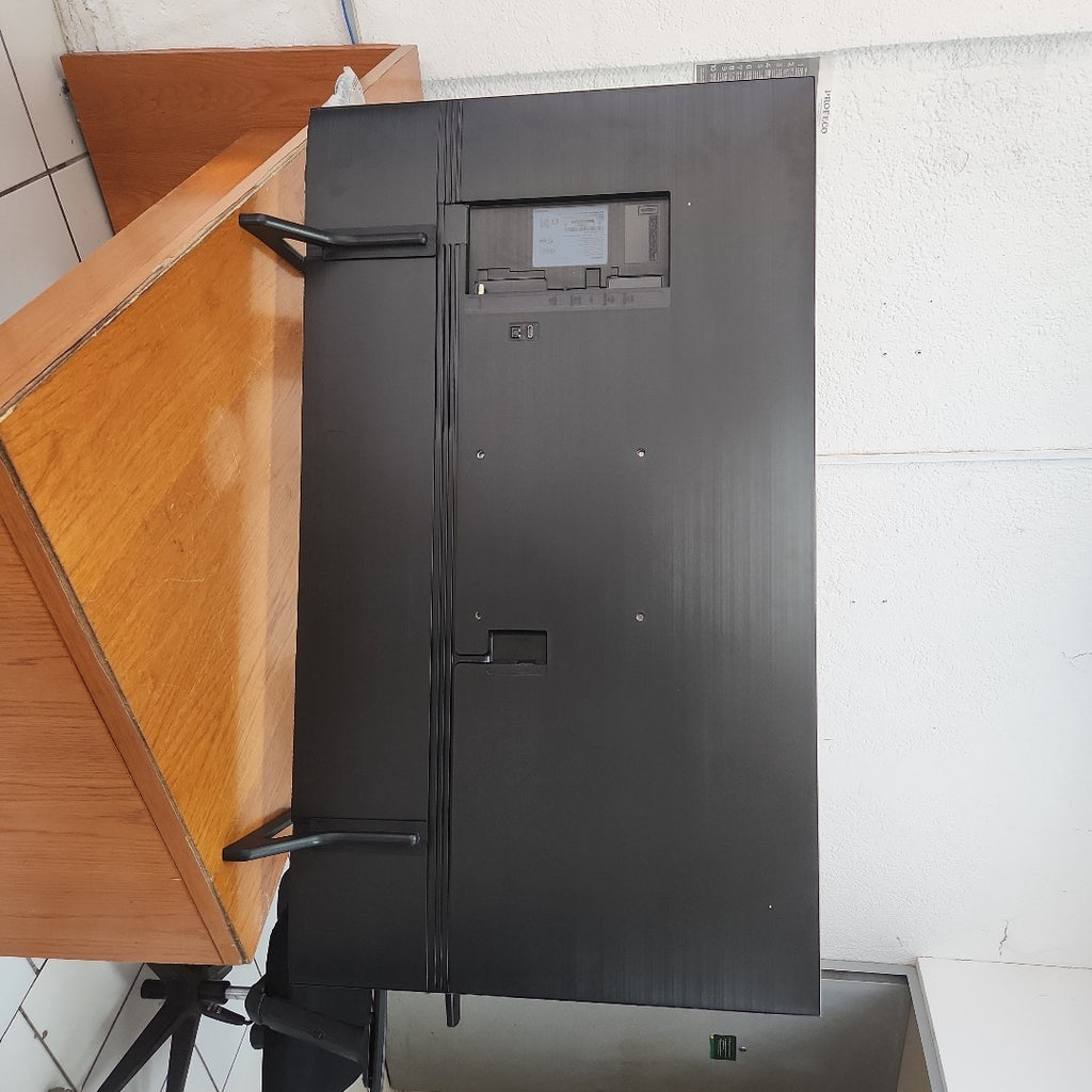 PANTALLA SAMSUNG QN50Q60DAF (2025) 50" QLED 4K (SEMINUEVO)