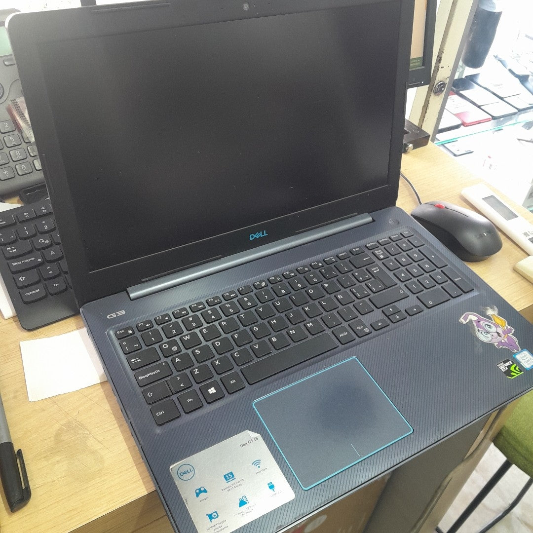 LAPTOP DELL G15 5515 (2022) 1 TB SSD + 512 GB SSD 24 GB RAM (SEMINUEVO)