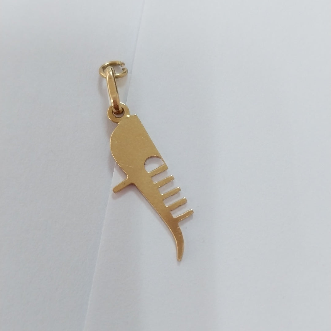 DIJE. ORO. 18 K 0.9 GRMS (SEMINUEVO)