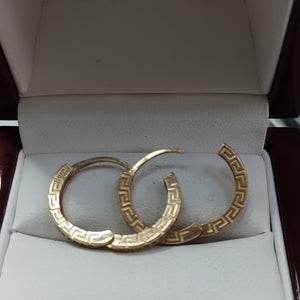 HUGGIES ORO 10K 2.5 (NUEVO)