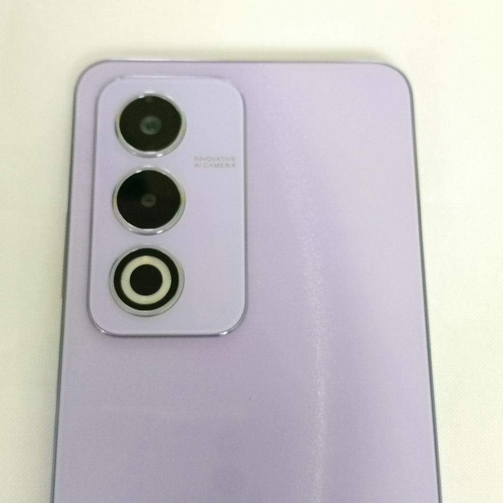 CELULAR OPPO  A80 5G CPH2639 (2024) 256 GB 8 GB RAM (SEMINUEVO)