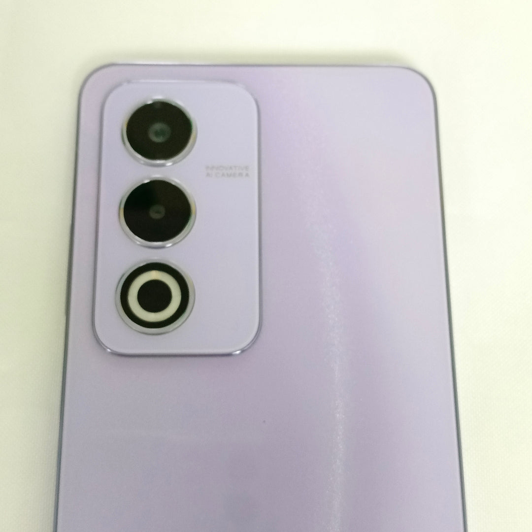 CELULAR OPPO  A80 5G CPH2639 (2024) 256 GB 8 GB RAM (SEMINUEVO)