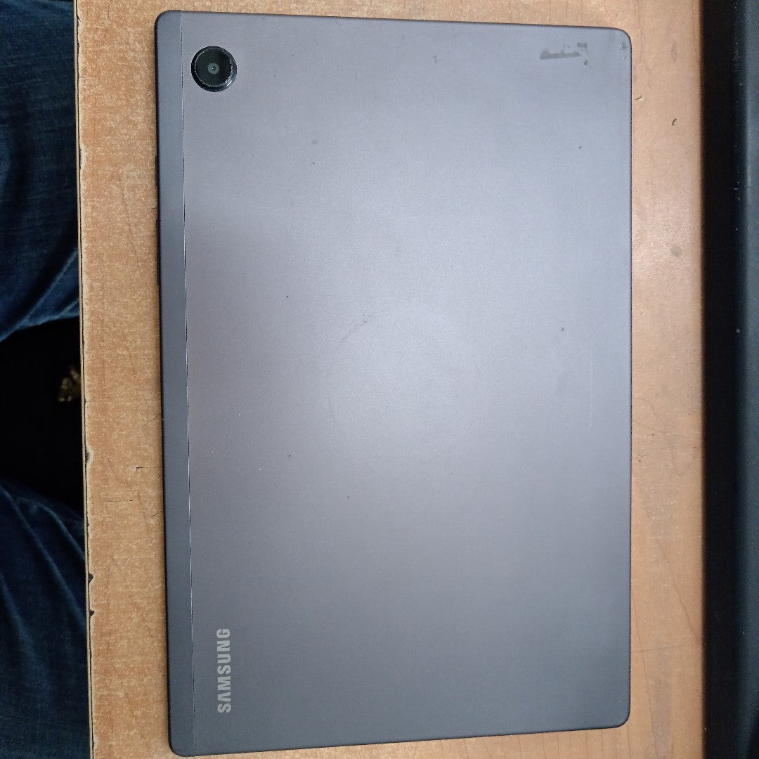 TABLETA SAMSUNG GALAXY TAB A8 SM-X200 64 GB 4 GB RAM (SEMINUEVO)