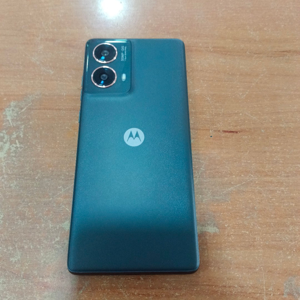 CELULAR MOTOROLA MOTO G85 5G XT2427-1 256 GB 8 GB RAM (SEMINUEVO)