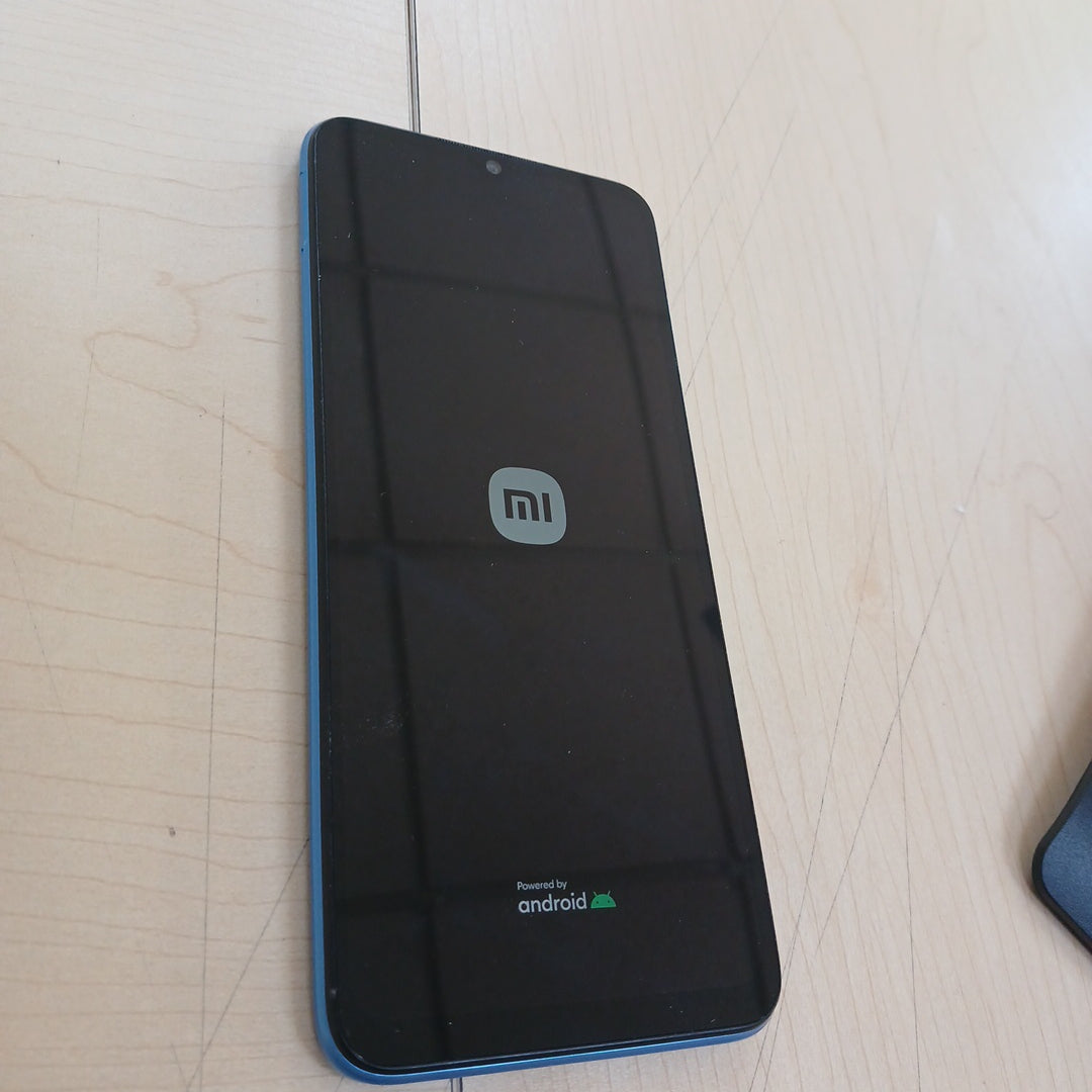 CELULAR XIAOMI REDMI 10C 220333QL 128 GB 4 GB RAM (SEMINUEVO)