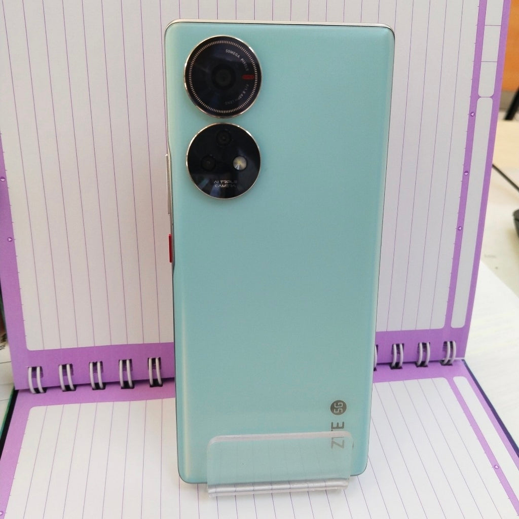 CELULAR ZTE AXON 50 5G 9050N 256 GB 6 GB RAM