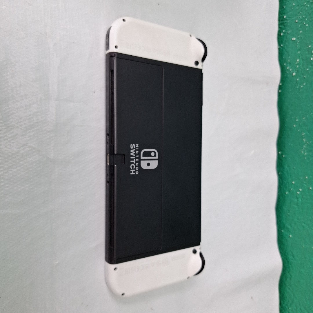 CONSOLA DE VIDEOJUEGO NINTENDO SWITCH OLED 64 GB (SEMINUEVO)