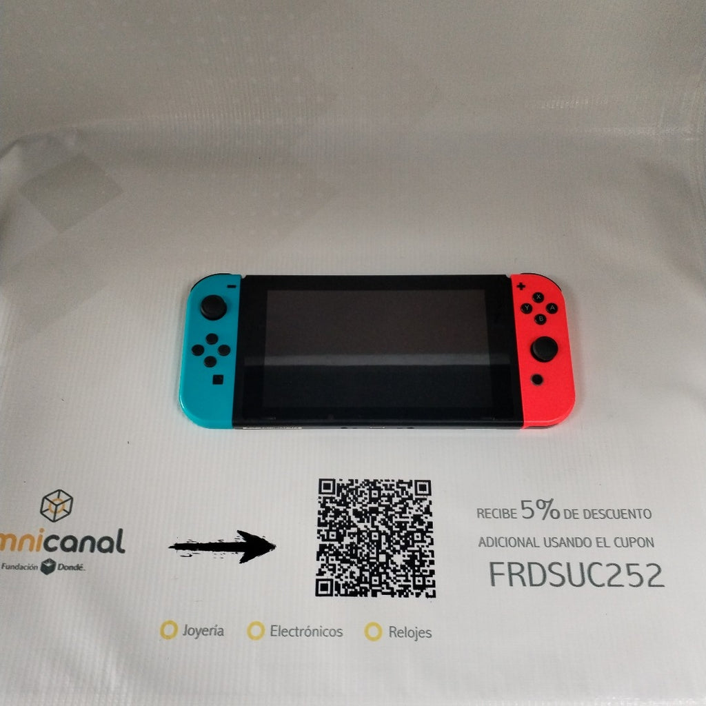 CONSOLA DE VIDEOJUEGO NINTENDO SWITCH 32 GB (SEMINUEVO)