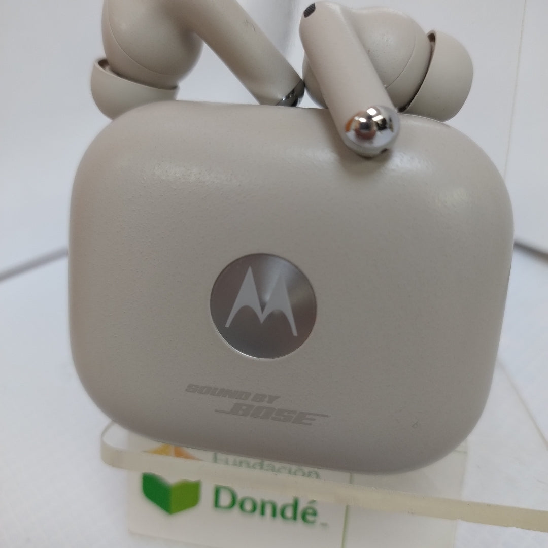 AUDIFONOS MOTOROLA MOTO BUDS+ INALAMBRICO IN EAR (SEMINUEVO)