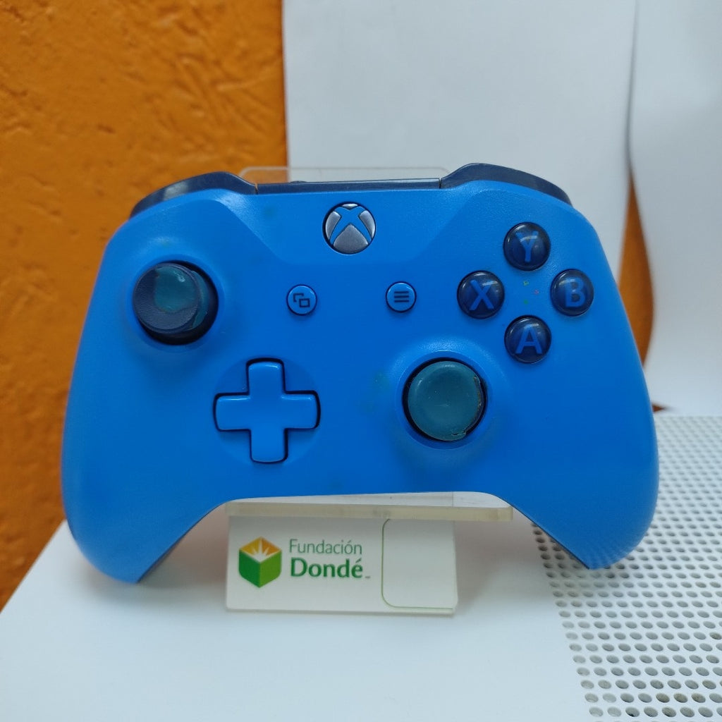 CONSOLA DE VIDEOJUEGO MICROSOFT XBOX ONE S 1 TB (SEMINUEVO)