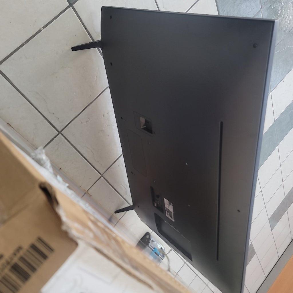 PANTALLA LG 50UT8000AUA (2024) 50" LED 4K (SEMINUEVO)