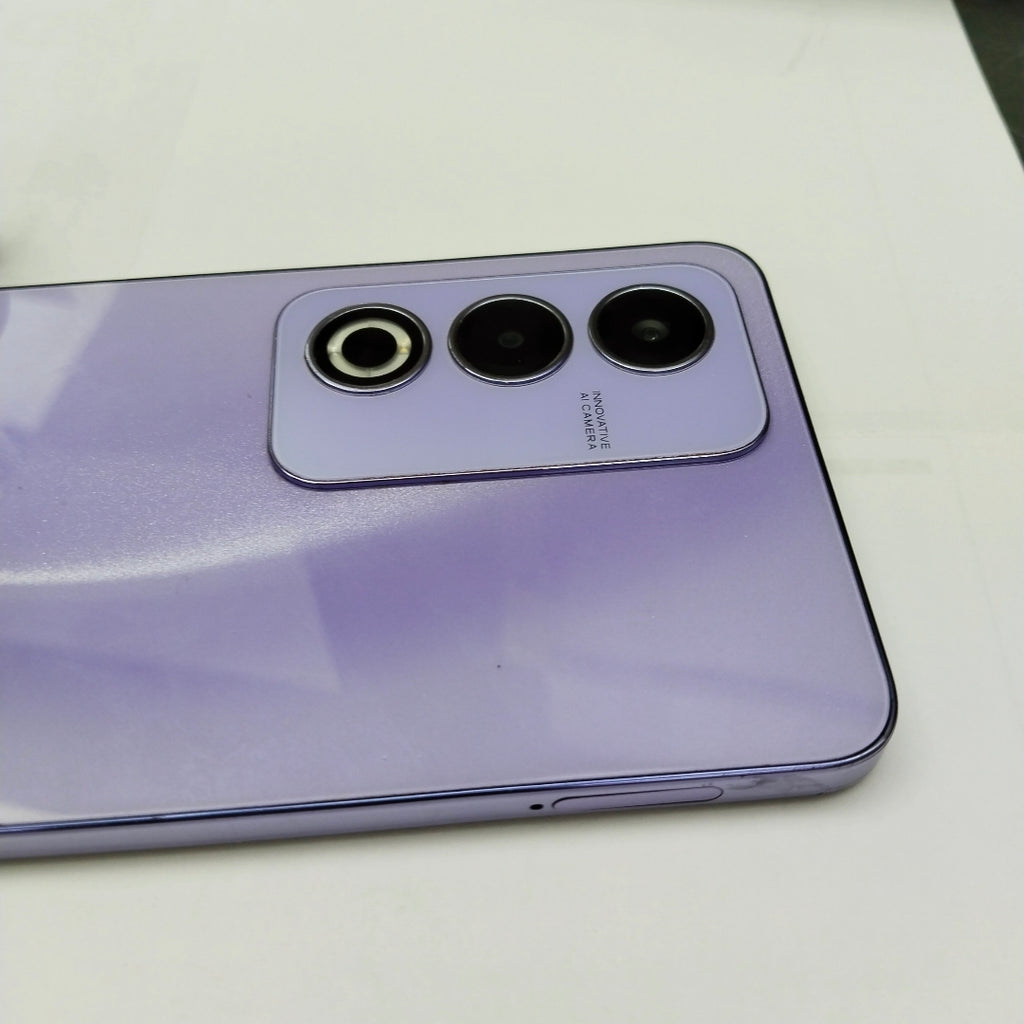 CELULAR OPPO  A80 5G CPH2639 (2024) 256 GB 8 GB RAM (SEMINUEVO)