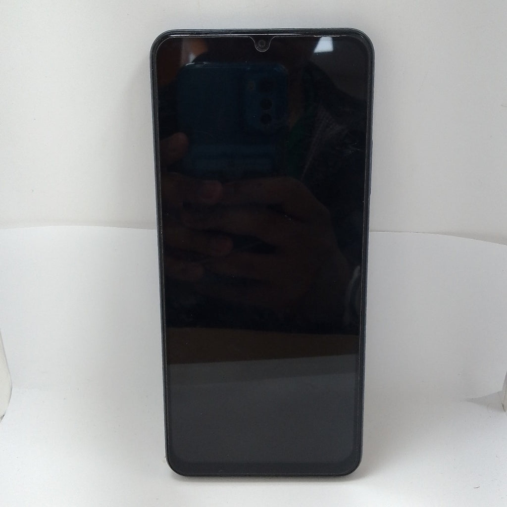 CELULAR REALME C63 RMX3939 (2024) 256 GB 8 GB RAM (SEMINUEVO)