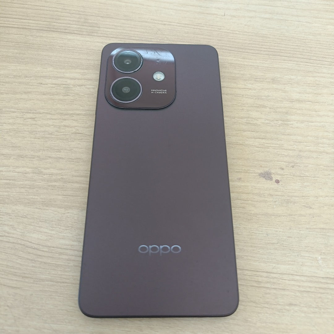 CELULAR OPPO  A40 CPH2669 (2024) 256 GB 4 GB RAM (SEMINUEVO)