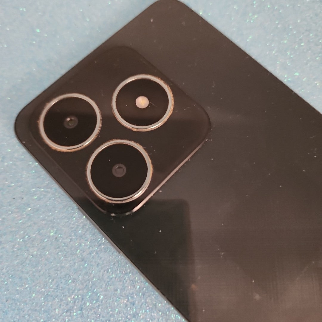 CELULAR REALME C61 RMX3930 (2024) 256 GB 4 GB RAM (SEMINUEVO)