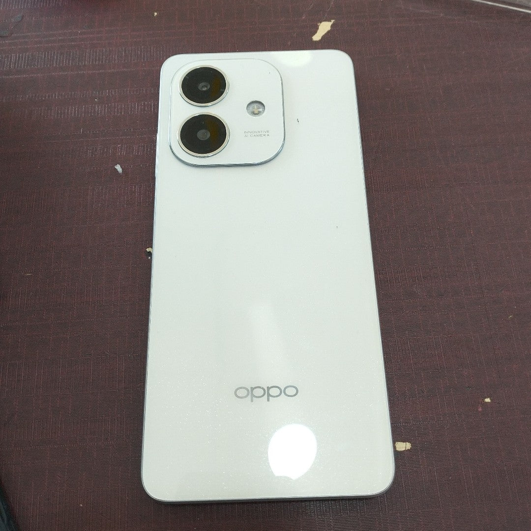 CELULAR OPPO  A60 CPH3669 256 GB 8 GB RAM (SEMINUEVO)